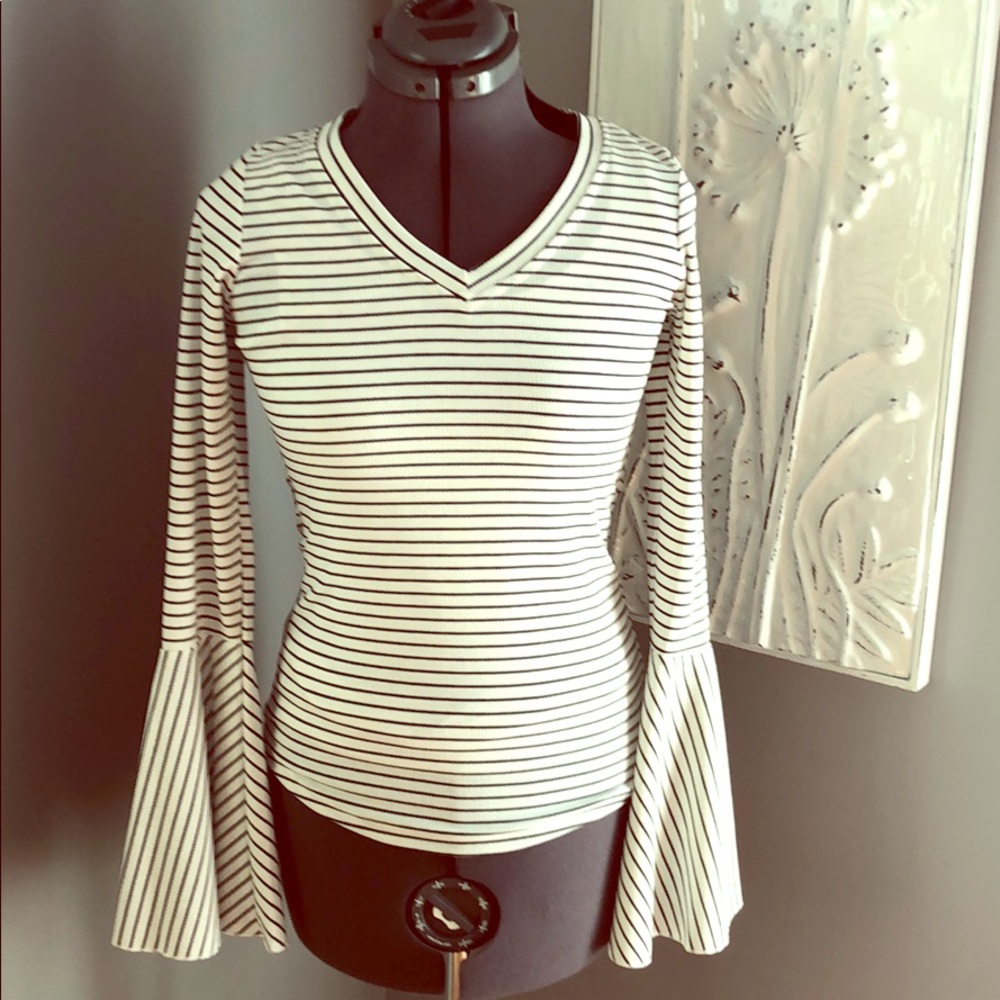 NWT black and white striped top